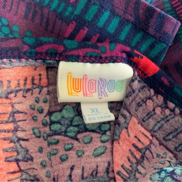 LuLaRoe Purple Pink Green Top Size XL - Picture 7 of 8